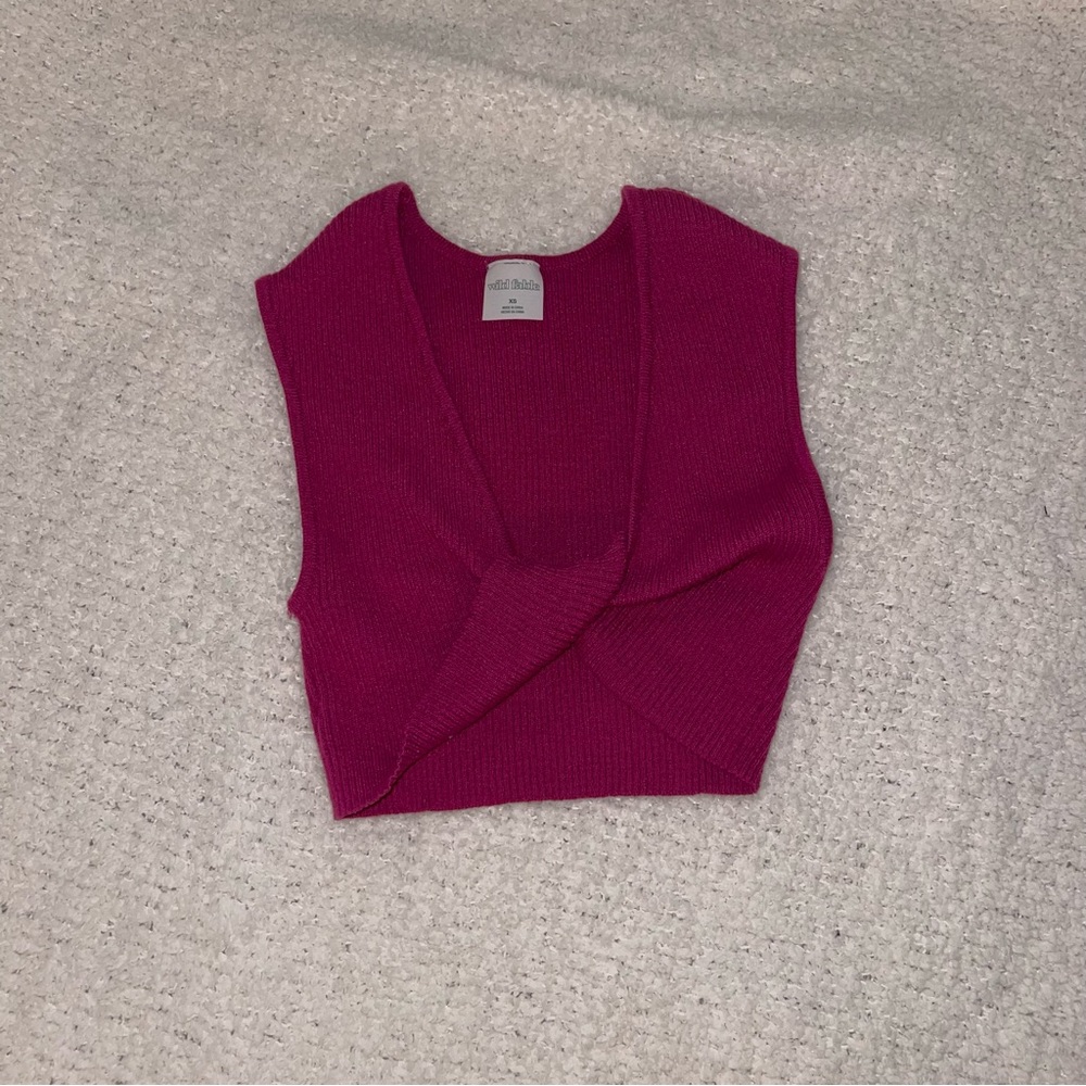 Pink knit crop top!